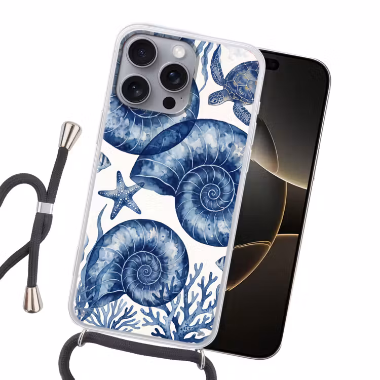 Schelp - Spiraal - Zeeleven - Aquarel - Blauw Hoesje iPhone 16 Pro Max met koord klein -sfeer1