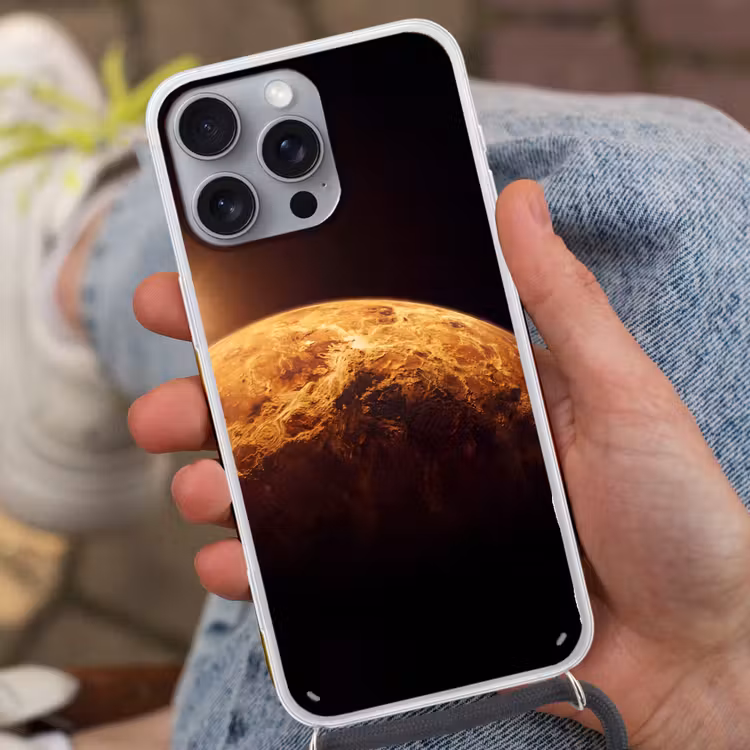 Handyhülle mit Band - Planet – Weltraum – Orange - Planeet - Ruimte - Oranje Hoesje iPhone 16 Pro Max met koord klein