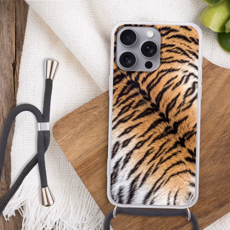 Realistisch - Tijgervacht - Zwart Hoesje iPhone 16 Pro Max met koord klein -sfeer4