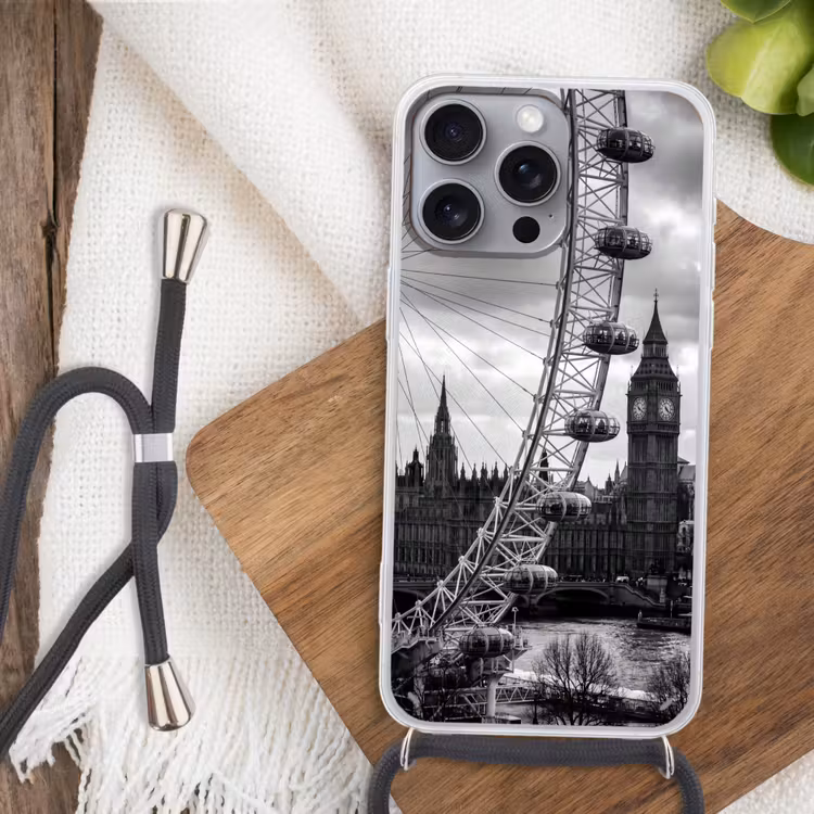 Reuzenrad - Klokkentoren - Architectuur - Zwart-wit - Stad Hoesje iPhone 16 Pro Max met koord klein -sfeer4