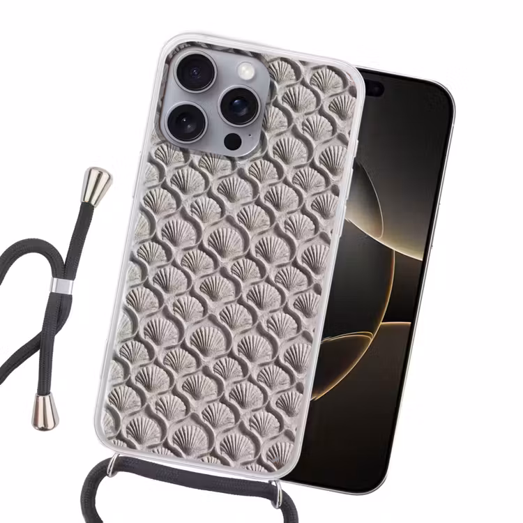 Zand - Schelpenvorm - Grijs Hoesje iPhone 16 Pro Max met koord klein 804 -sfeer1
