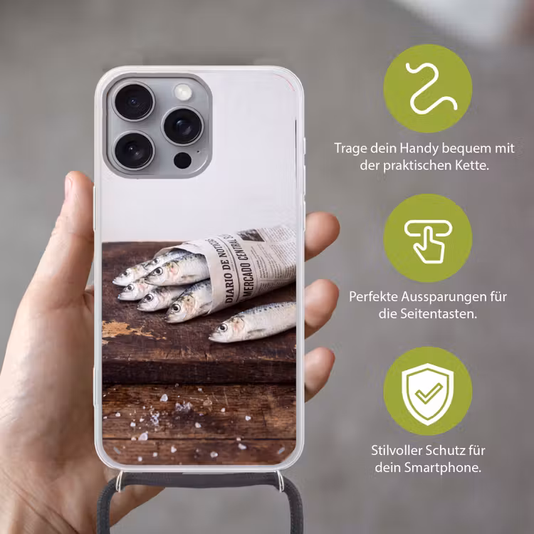 Handyhülle mit Band - Sardine – Zeitung – Schneidebrett - Sardientje - krant - snijplank Hoesje iPhone 16 Pro Max met koord klein