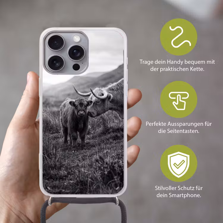 Schotse hooglander - Kalf - Zwart - Wit Hoesje iPhone 16 Pro Max met koord klein -sfeer2_DE