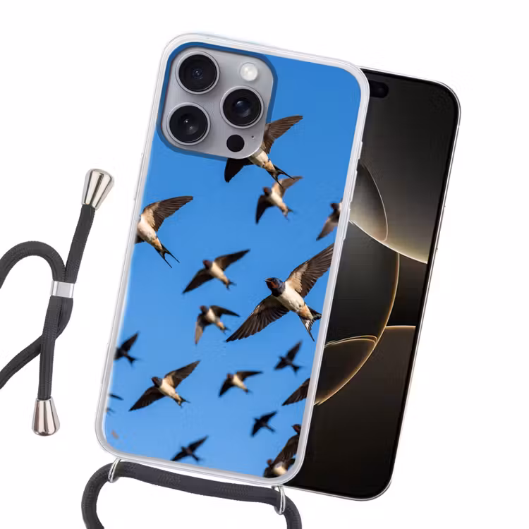 Zwaluwen - Vliegen - Blauw Hoesje iPhone 16 Pro Max met koord klein -sfeer1