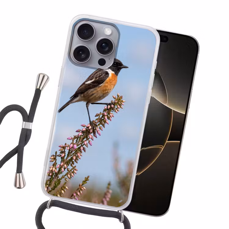 Roodborsttapuit - Heide - Paars - Natuur - Sfeervol Hoesje iPhone 16 Pro Max met koord klein -sfeer1