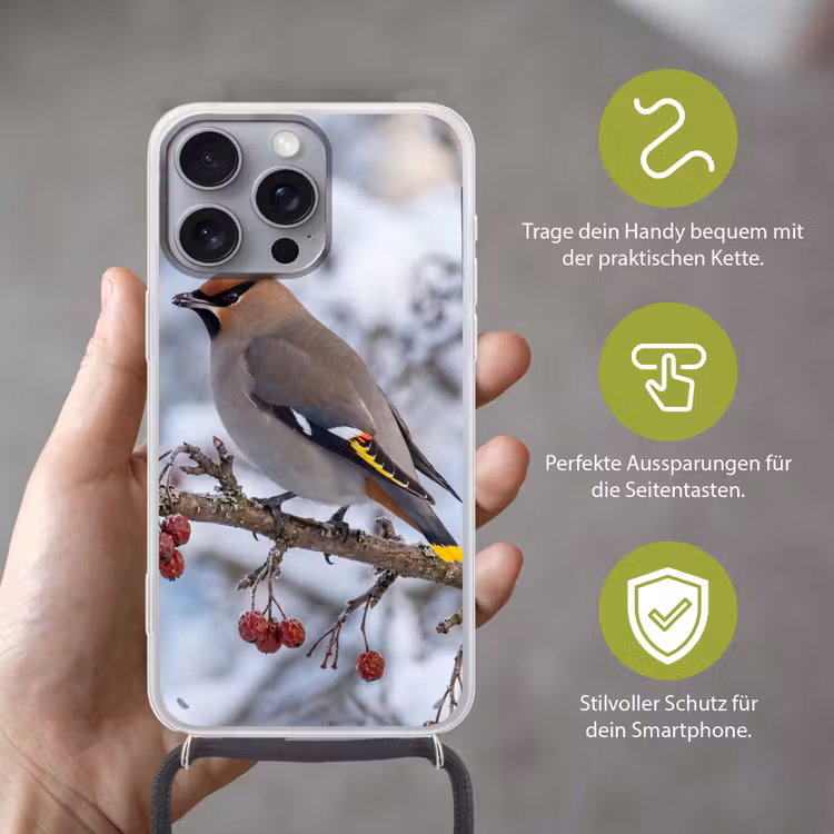 Pestvogel - Bessen - Winter - Natuur Hoesje iPhone 16 Pro Max met koord klein -sfeer2_DE