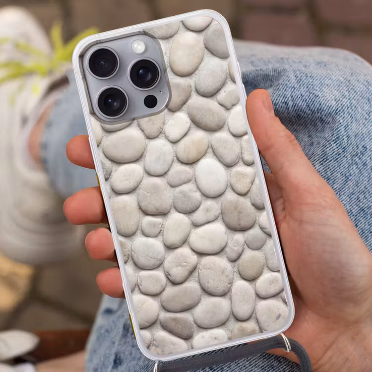 Steen - Kiezel - Natuur - Minimalistisch - Beige Hoesje iPhone 16 Pro Max met koord klein -sfeer3