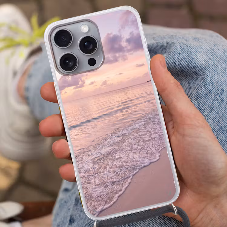 Strand - Zonsondergang - Natuur - Minimalistisch - Roze Hoesje iPhone 16 Pro Max met koord klein -sfeer3