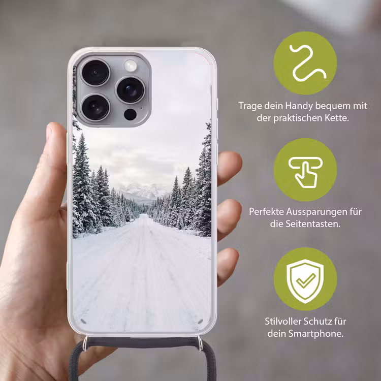 Weg - Sneeuw - Naaldbos - Winter - Avontuurlijk Hoesje iPhone 16 Pro Max met koord klein -sfeer2_DE