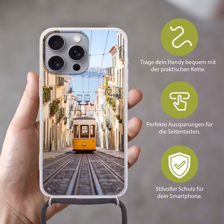 Tram - Straat - Stad - Architectuur - Geel Hoesje iPhone 16 Pro Max met koord klein -sfeer2_DE