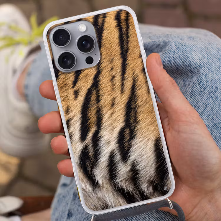 Tijgervacht - Klassiek - Zwart Hoesje iPhone 16 Pro Max met koord klein -sfeer3