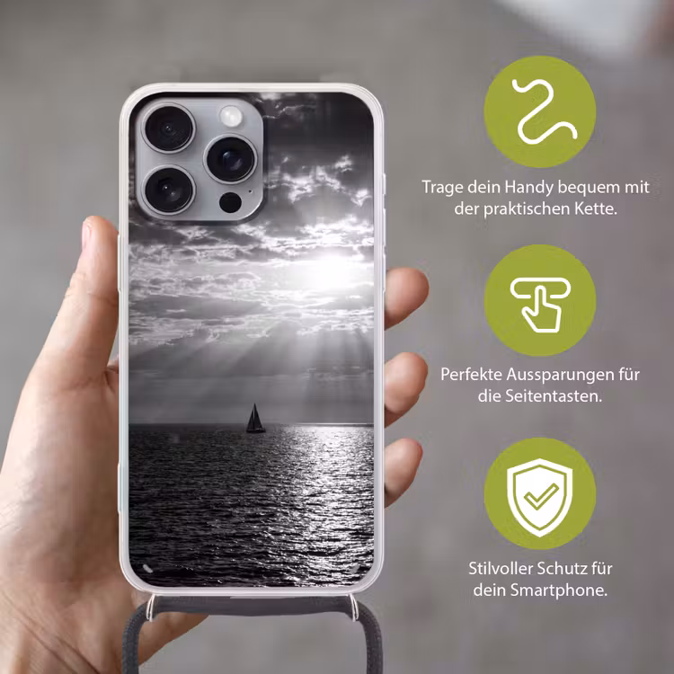Water - Boot - Lucht - Natuur - Zwart-wit Hoesje iPhone 16 Pro Max met koord klein -sfeer2_DE