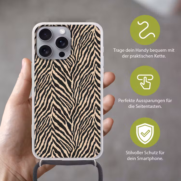 Zebra - Klassiek - Zwart Hoesje iPhone 16 Pro Max met koord klein 804 -sfeer2_DE