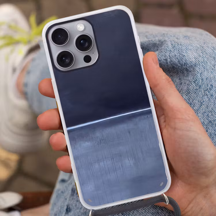 Abstract - Horizontale lijn - Minimalistisch - Donkerblauw - Kunst Hoesje iPhone 16 Pro Max met koord klein -sfeer3