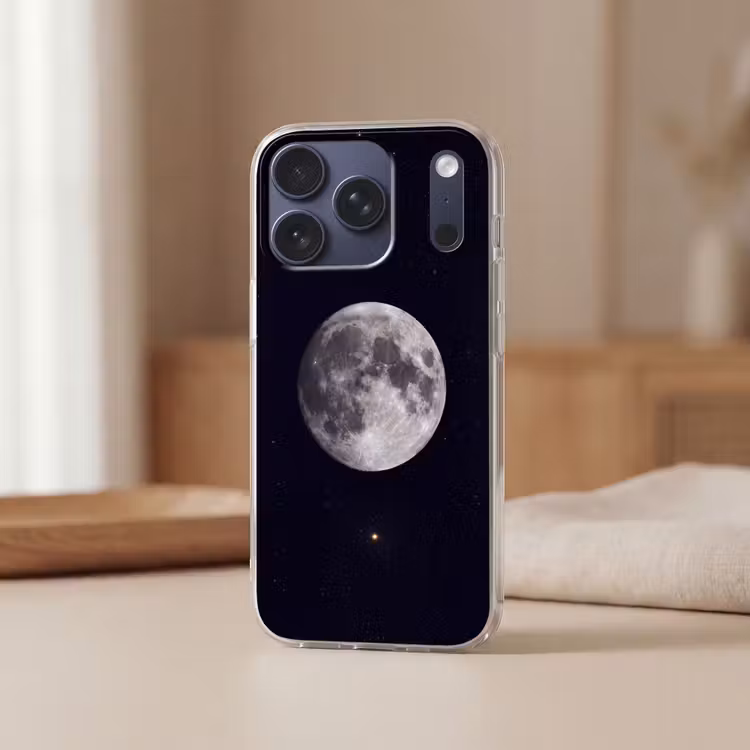 Handyhülle - Mond – Sterne – Weltraum - Maan - Sterren - Ruimte Telefoonhoesje iPhone 17 Pro klein
