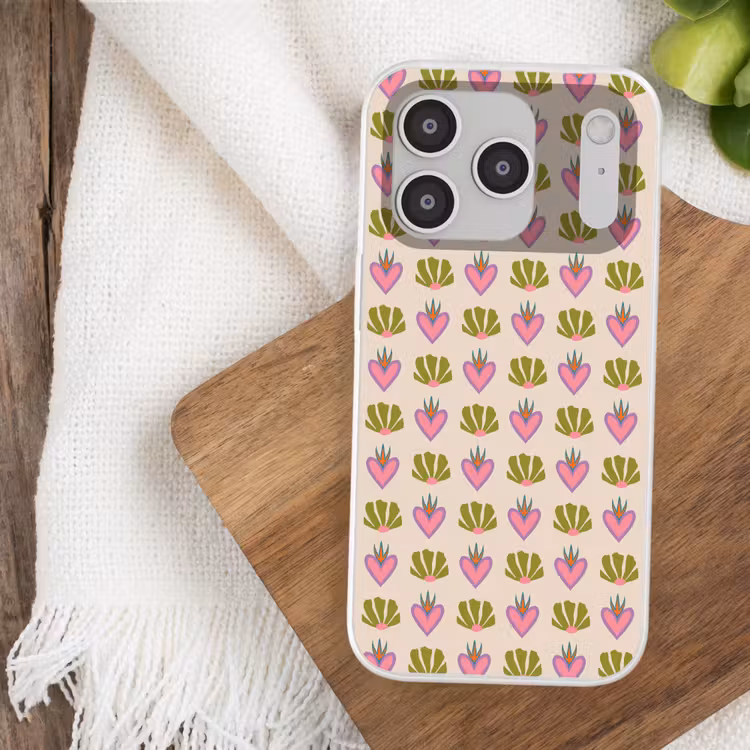 Patroon - Beige - Hartjes - Bloemen Telefoonhoesje iPhone 17 Pro klein 878 -sfeer1