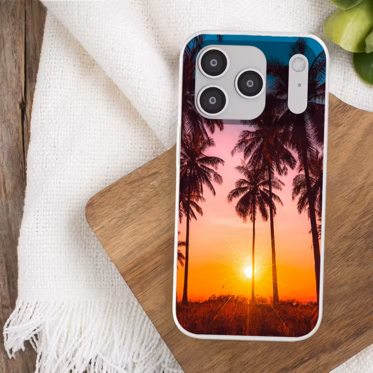 Palmboom - Zonsondergang - Horizon - Strand - Oranje - Roze Telefoonhoesje iPhone 17 Pro klein -sfeer1