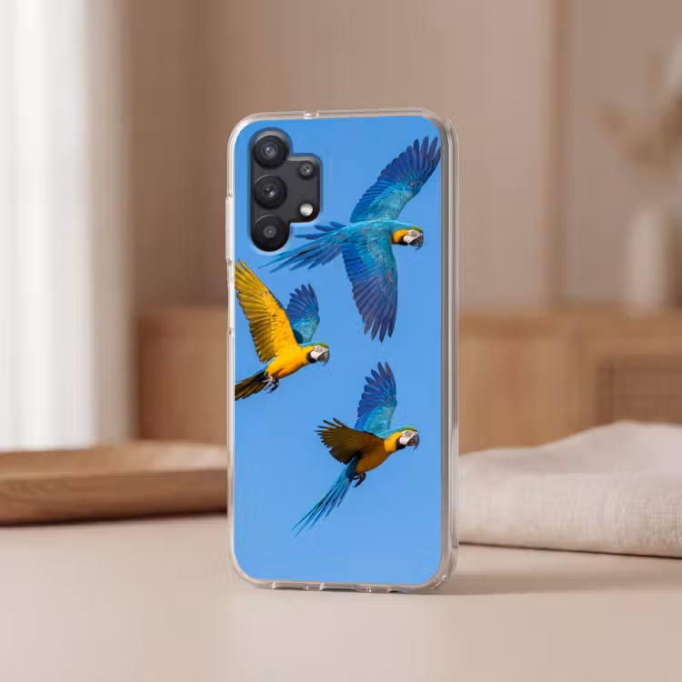 Papagaai - Vliegen - Blauw - Geel Telefoonhoesje Samsung Galaxy A32 5G klein -sfeer2