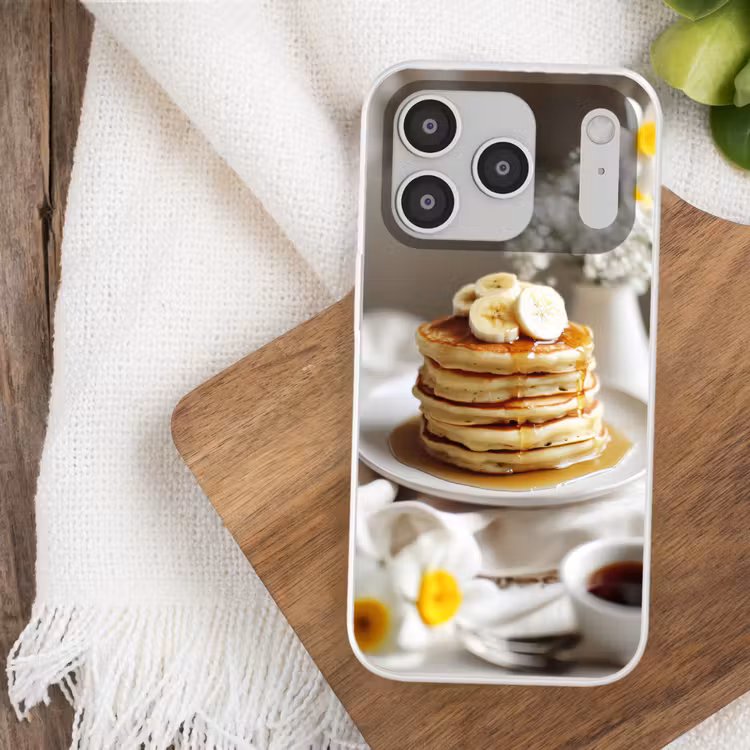 Pannenkoeken - Banaan - Siroop - Wit - Beige Telefoonhoesje iPhone 17 Pro klein -sfeer1