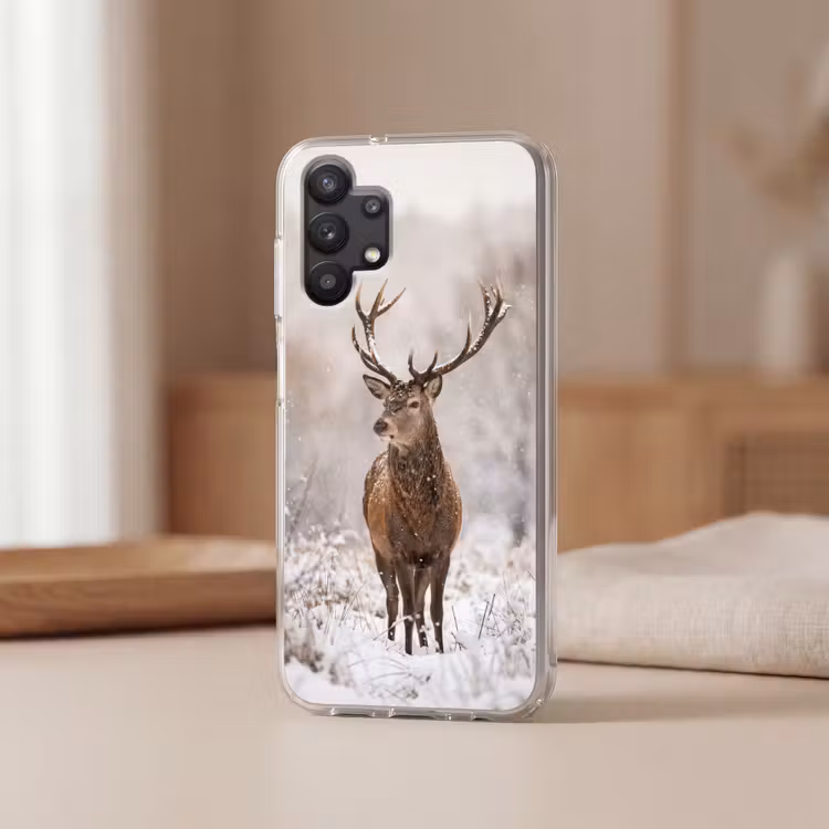Edelhert - Bos - Sneeuw - Winter - Majestueus Telefoonhoesje Samsung Galaxy A32 5G klein -sfeer2
