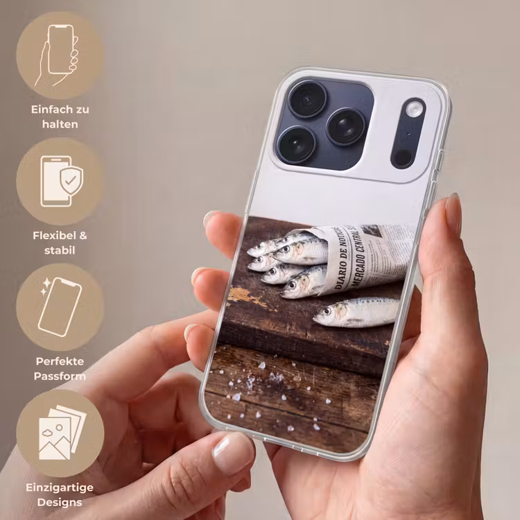 Handyhülle - Sardine – Zeitung – Schneidebrett - Sardientje - krant - snijplank Telefoonhoesje iPhone 17 Pro klein