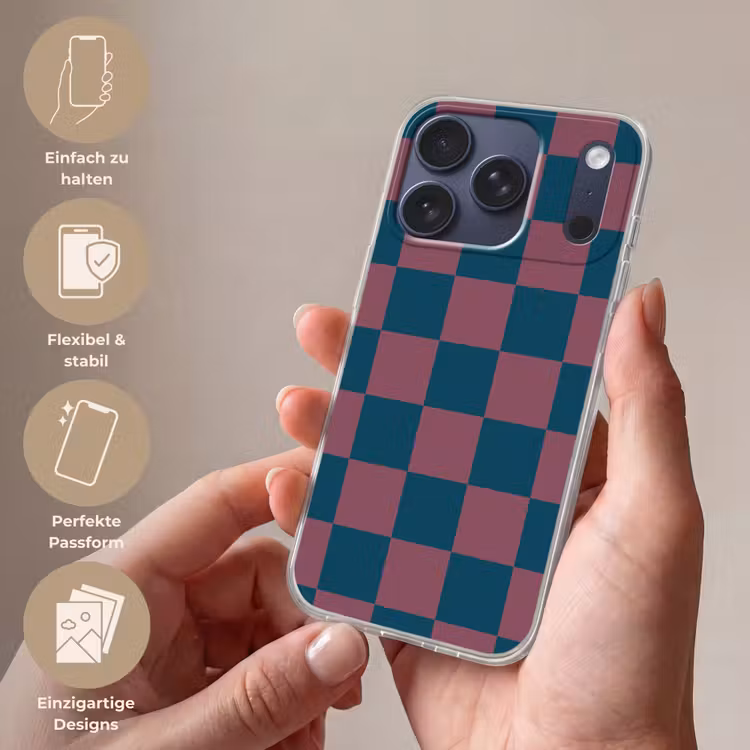 Schaakbord print - Blauw - Rood - Blokjes Telefoonhoesje iPhone 17 Pro klein -sfeer3_DE