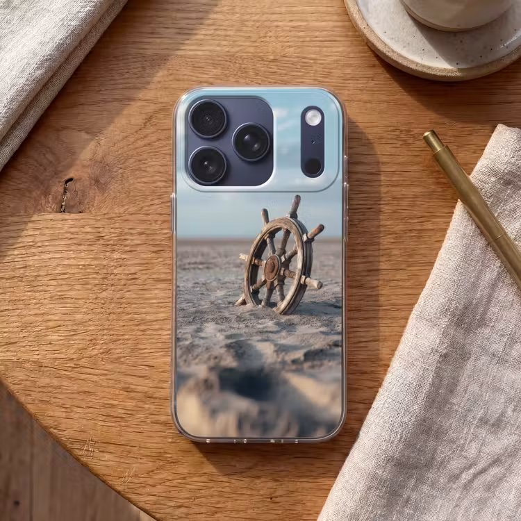 Scheepsstuur - Hout - Bruin - Zand Telefoonhoesje iPhone 17 Pro klein -sfeer1