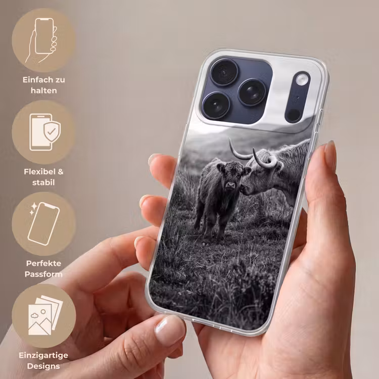 Schotse hooglander - Kalf - Zwart - Wit Telefoonhoesje iPhone 17 Pro klein -sfeer3_DE