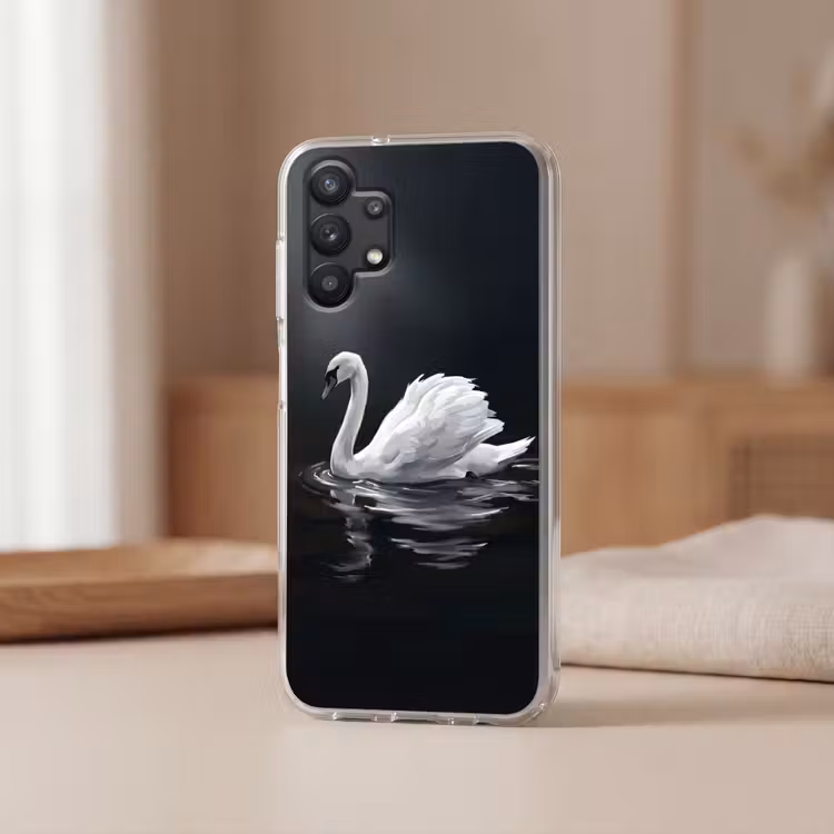 Zwaan - Water - Natuur - Realistisch - Wit Telefoonhoesje Samsung Galaxy A32 5G klein -sfeer2