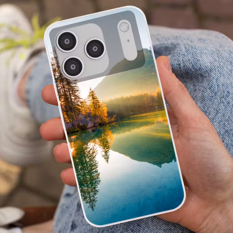 Meer - Bos - Bergen - Natuur - Zon - Landschap Telefoonhoesje iPhone 17 Pro klein -sfeer2