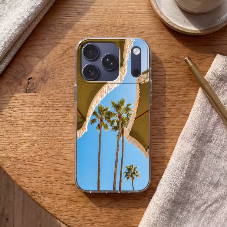 Parasol - Groen - Franjes - Zomer - Tropisch Telefoonhoesje iPhone 17 Pro klein -sfeer1