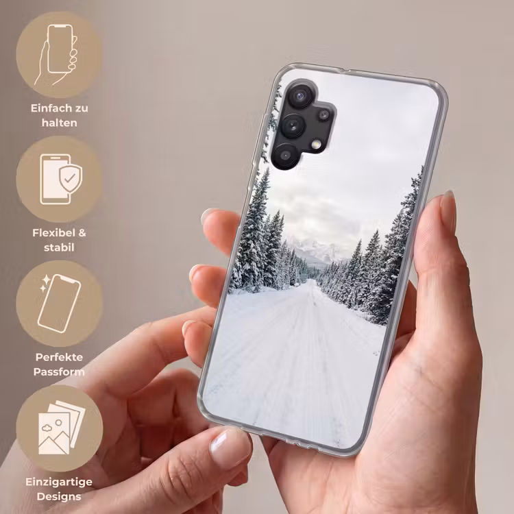 Weg - Sneeuw - Naaldbos - Winter - Avontuurlijk Telefoonhoesje Samsung Galaxy A32 5G klein -sfeer3_DE