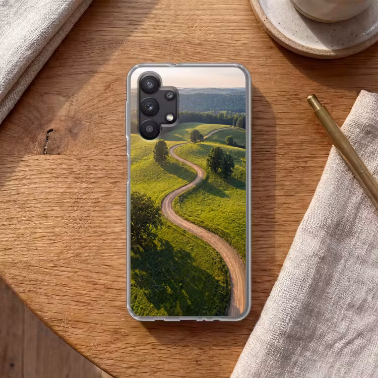 Weg - Weide - Natuur - Groen Telefoonhoesje Samsung Galaxy A32 5G klein -sfeer1