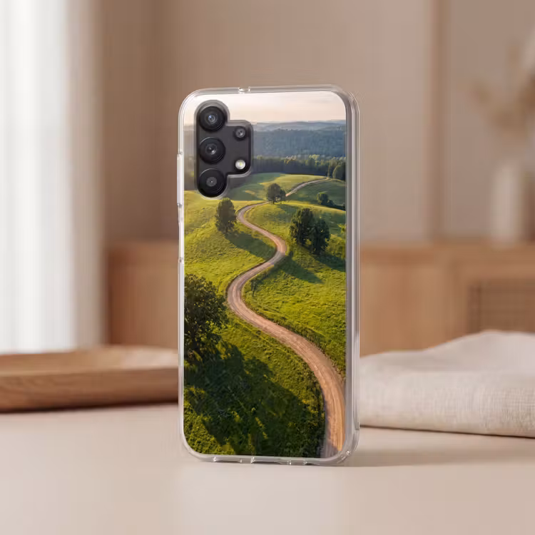 Weg - Weide - Natuur - Groen Telefoonhoesje Samsung Galaxy A32 5G klein -sfeer2