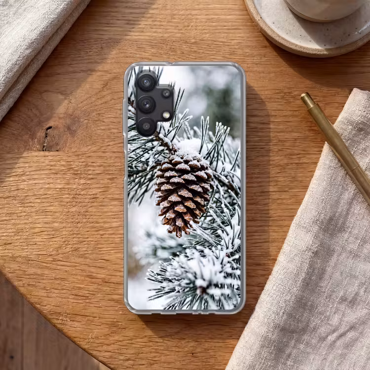 Dennenappel - Tak - Sneeuw - Winter - Sfeervol Telefoonhoesje Samsung Galaxy A32 5G klein -sfeer1