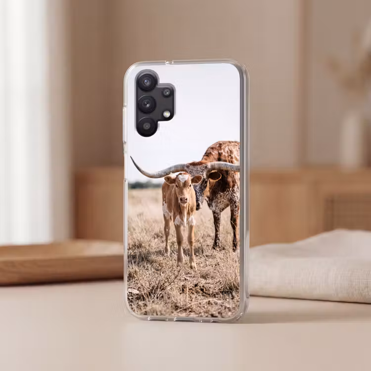 Texas Longhorn - Kalf - Weide - Dieren Telefoonhoesje Samsung Galaxy A32 5G klein -sfeer2