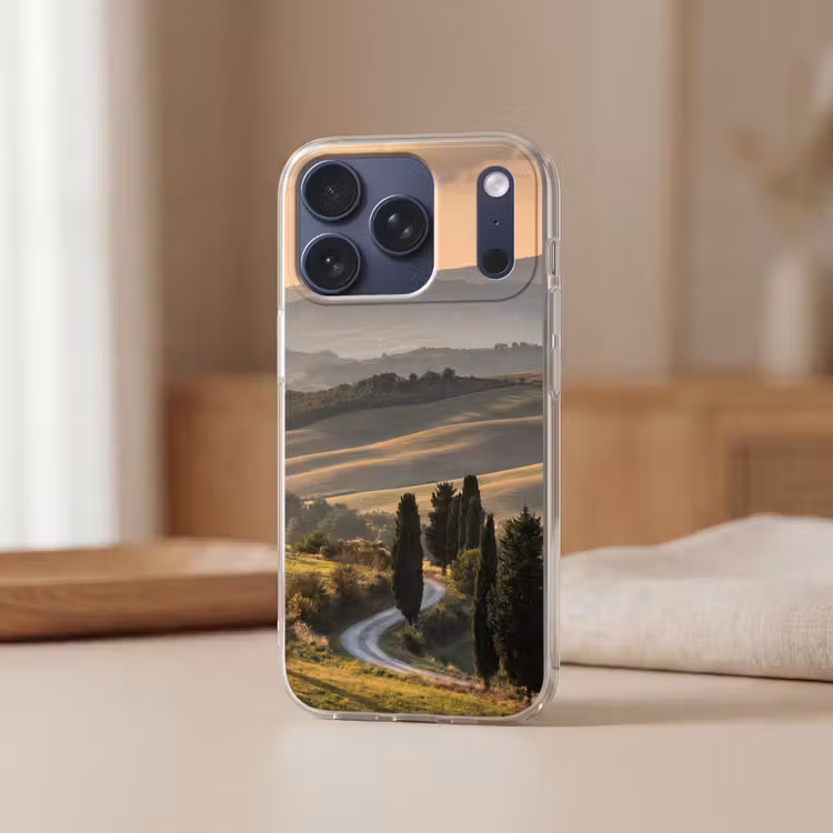 Toscaans - Landschap - Heuvels Telefoonhoesje iPhone 17 Pro klein -sfeer2
