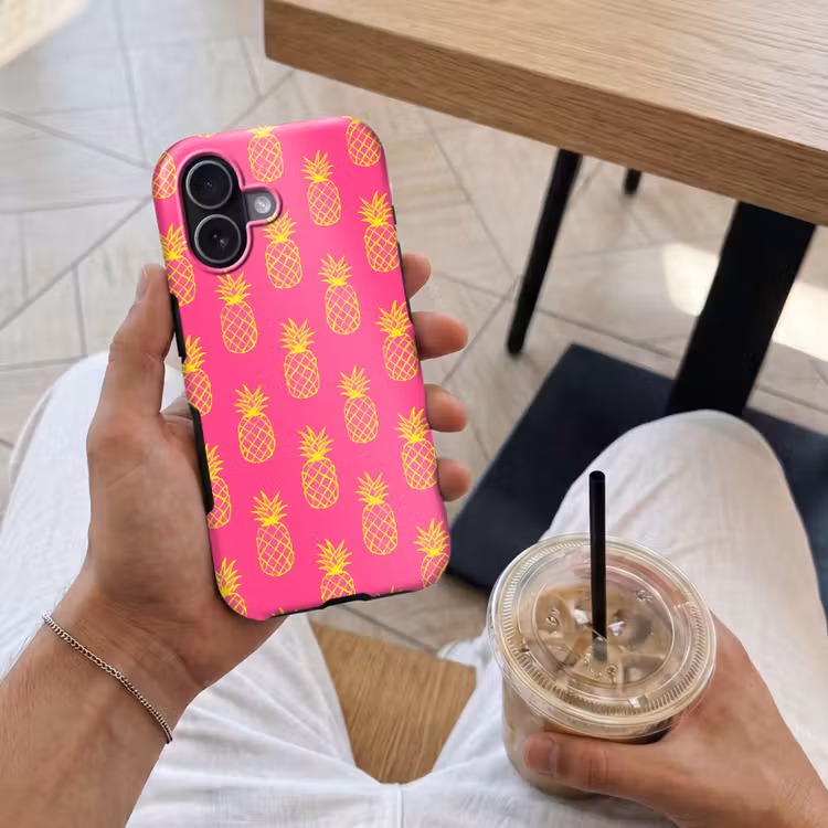 Ananas - Trendy - Roze Toughcase MagSafe Apple iPhone 17 klein 1017 -Sfeer1M