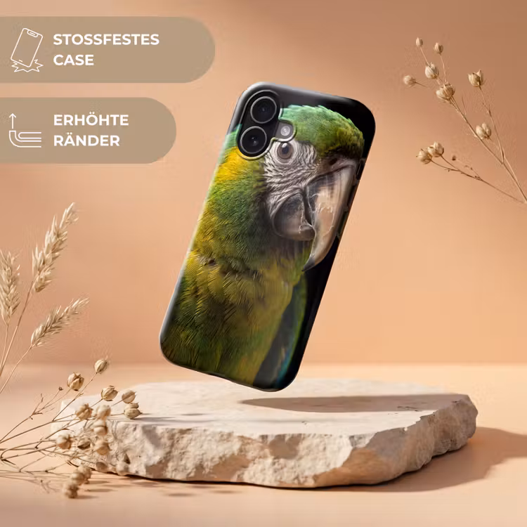 Ara - Portret - Groen Toughcase MagSafe Apple iPhone 17 klein -USP_RandenV_DE