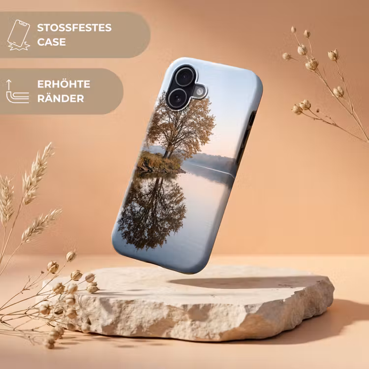 Bomen - Reflectie - Water - Zonsopgang - Serene Toughcase MagSafe Apple iPhone 17 klein -USP_RandenV_DE