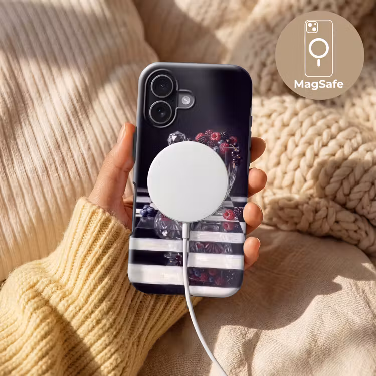 Handyhülle Toughcase - Beeren – Kristall – Stillleben - Bessen - Kristal - Stilleven Toughcase MagSafe Apple iPhone 17 klein