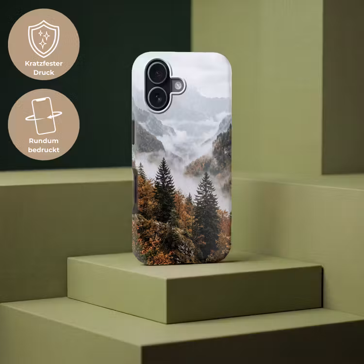 Bergen - Vallei - Mist - Herfst - Natuur Toughcase MagSafe Apple iPhone 17 klein -USP_PrintM_DE