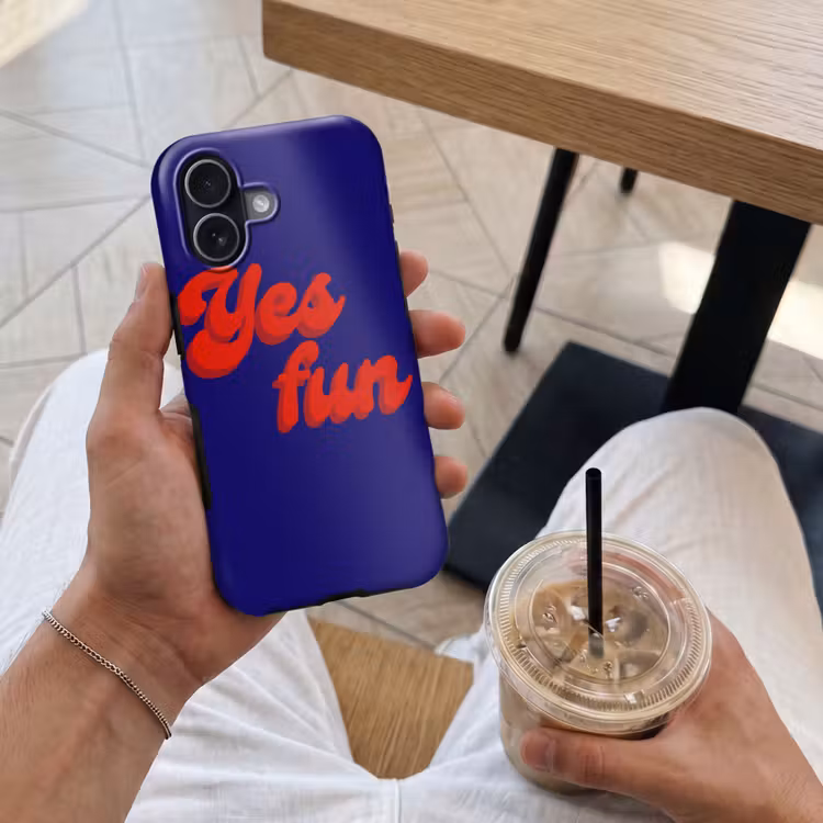 Blauw - Rood - Yes fun - 3D Toughcase MagSafe Apple iPhone 17 klein -Sfeer1M