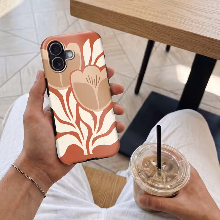 Bloemen - Abstract - Modern - Beige - Natuur Toughcase MagSafe Apple iPhone 17 klein -Sfeer1M