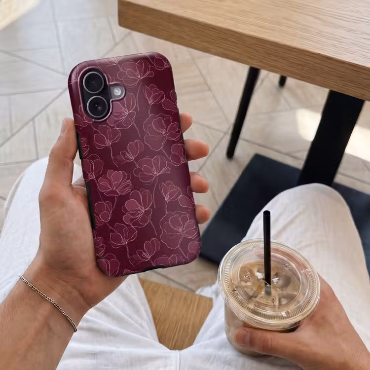 Bloemen - Patroon - Bordeauxrood Toughcase MagSafe Apple iPhone 17 klein 1017 -Sfeer1M