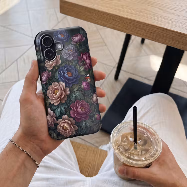 Bloemen - Vlinder - Natuur - Modern - Paars Toughcase MagSafe Apple iPhone 17 klein -Sfeer1M