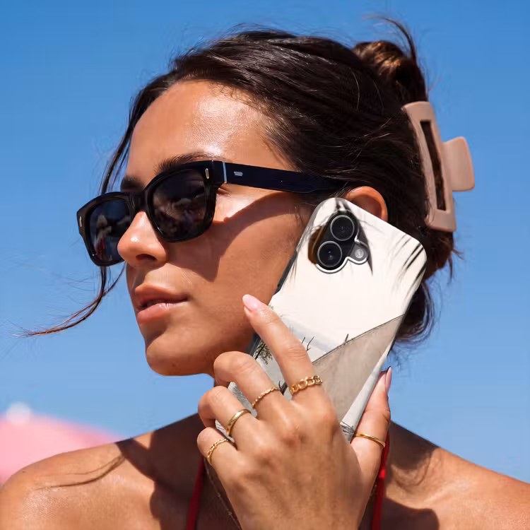 Boot - Zeil - Water - Tropisch - Natuur Toughcase MagSafe Apple iPhone 17 klein -Sfeer2V