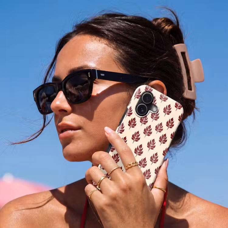 Botanisch - Patroon - Bordeaux Toughcase MagSafe Apple iPhone 17 klein 1017 -Sfeer2V