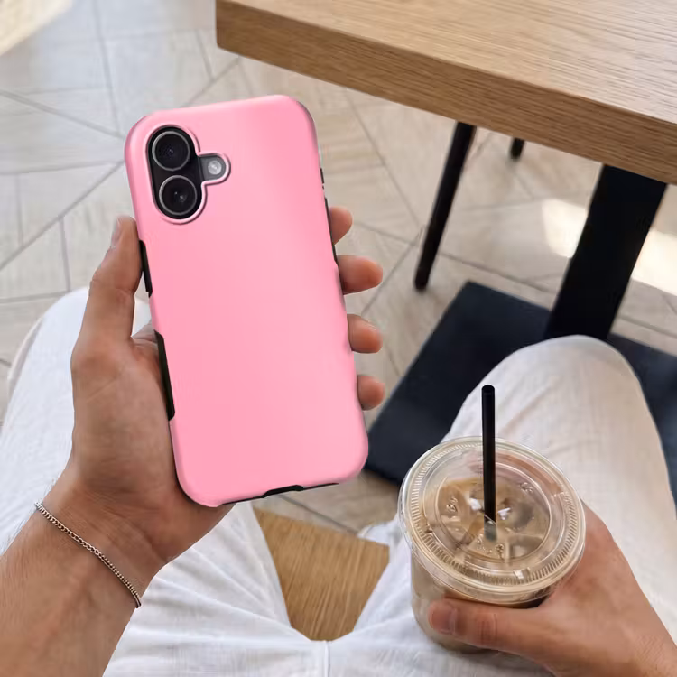 Bubblegum - Pink - Roze Toughcase MagSafe Apple iPhone 17 klein 1017 -Sfeer1M