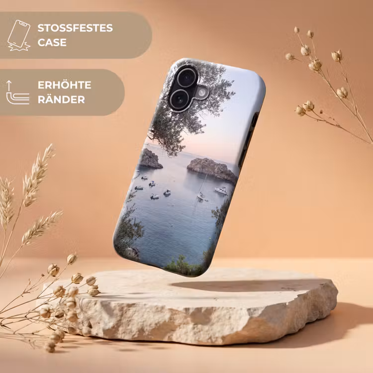 Handyhülle Toughcase - Bucht – Boote – Sonnenuntergang - Baai - boten - zonsondergang Toughcase MagSafe Apple iPhone 17 klein